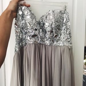STUNNING prom dress